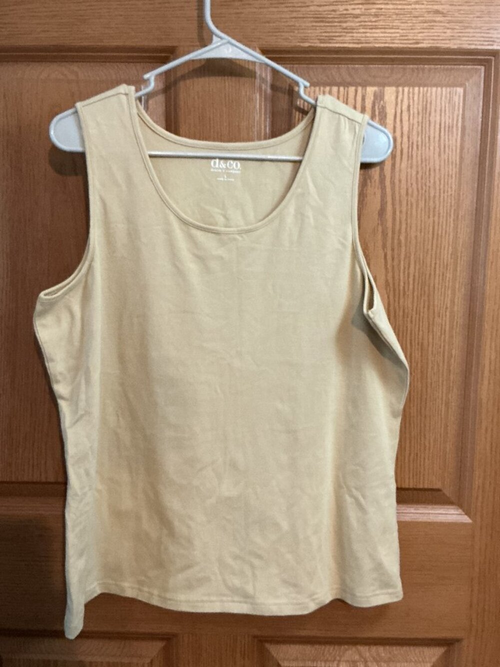 d & Co Tan Tank Tank Top